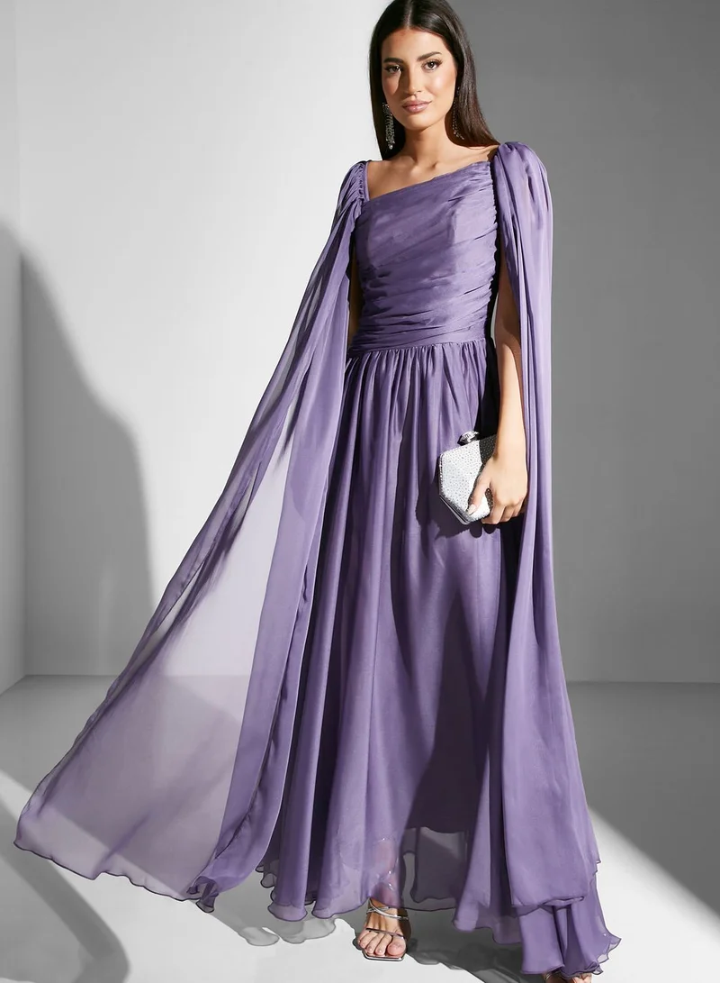 Namshi x Exaggerated Slit Sleeve Gown