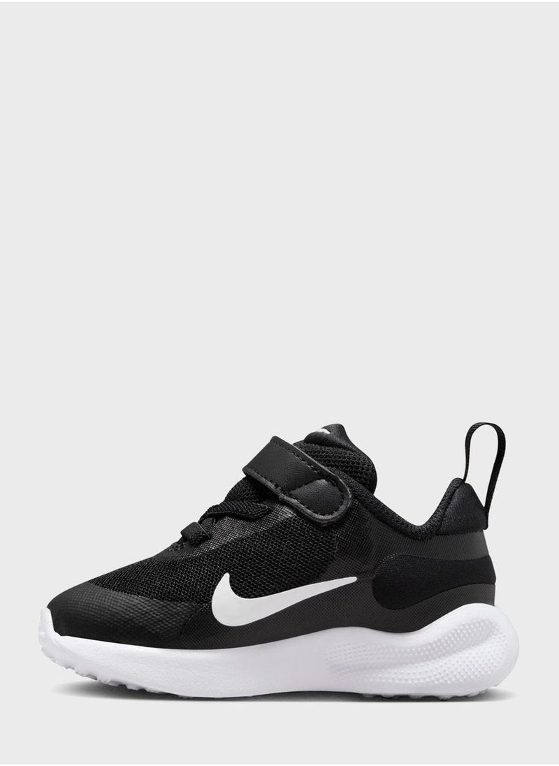 Nike - NIKE REVOLUTION 7 TDV - Image 1