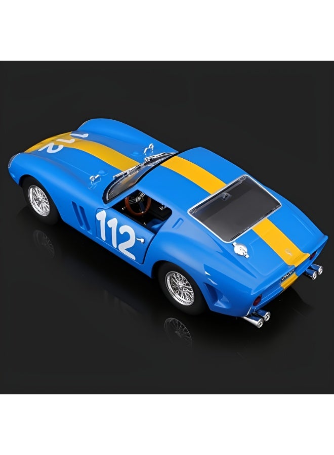 مجسم فيراري 250 GTO بمقياس 1:24 – سيارة كلاسيكية معدنية فاخرة باللون الأزرق بتصميم سباقات أيقوني مع أبواب قابلة للفتح وتفاصيل دقيقة وقطعة عرض مميزة لهواة الجمع - Image 2
