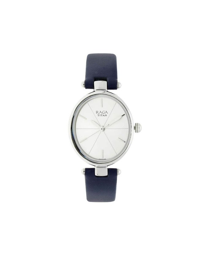 TITAN ساعة رجا فيفا النسائية 2579SL01 – قرص فضي، حزام جلد أزرق، حركة كوارتز - Image 1