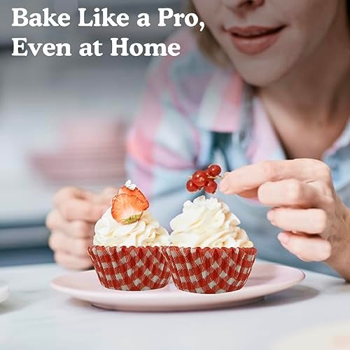 Regency Wraps Greaseproof Professional Grade Baking Cups, Pack of 40, Standard Liners, Red Gingham, for Cupcakes, Muffins, Candy, Non Stick - Image 3