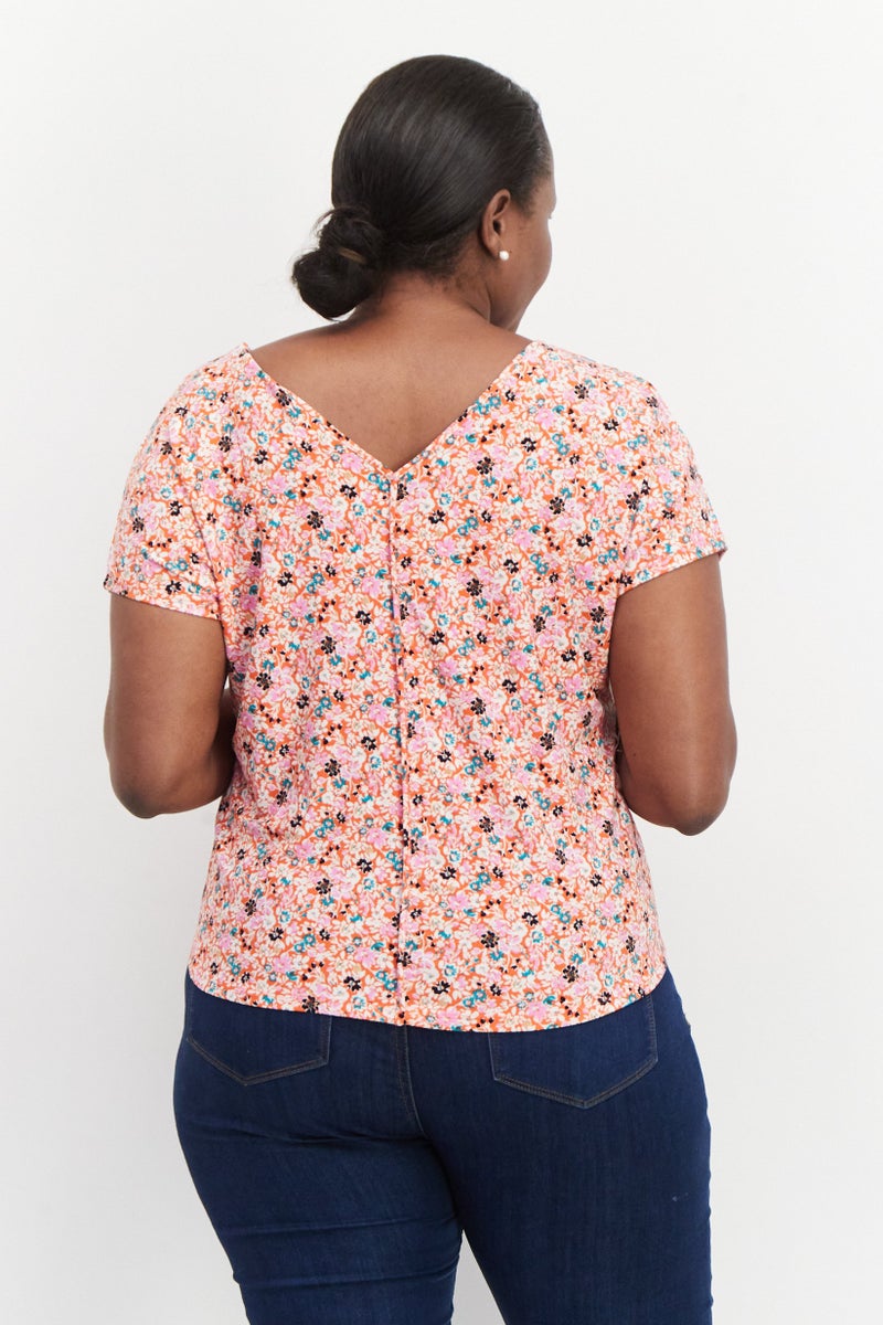 Bar III Women Plus Size V-Neck Short Sleeves Floral Pattern Top, Multicolor - Image 3