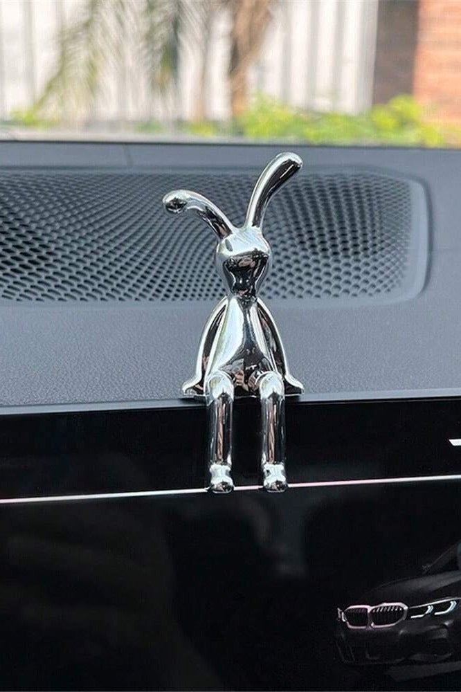 زينه سياره قطعتين ديكور سياره بتصميم ارنب لطيف مطلي بالكروم لاضافة لمسه مميزه الى ديكور سيارتك - Image 2