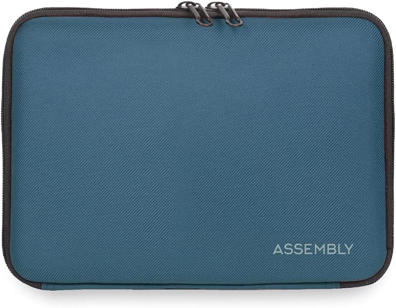 THE ASSEMBLY حقيبة تنظيم الأجهزة المصنوعة من البوليستر من مجموعة ، مجموعة تقنية صغيرة للسفر، مخصصة للأقراص الصلبة، الكابلات، الشاحن، الهاتف، منافذ USB، بطاقات SD (لون أزرق) - Image 2