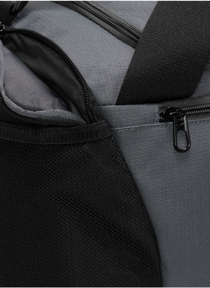 Nike Brasilia Small 9.5 Duffle Bag (41L)  - Image 5