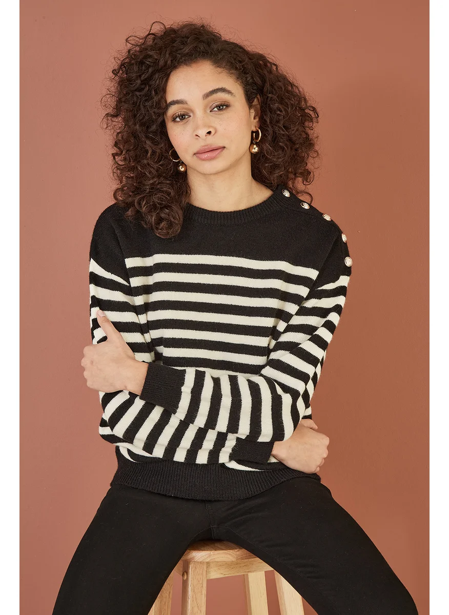 يامي Stripe Knitted Relaxed Jumper With Button Details