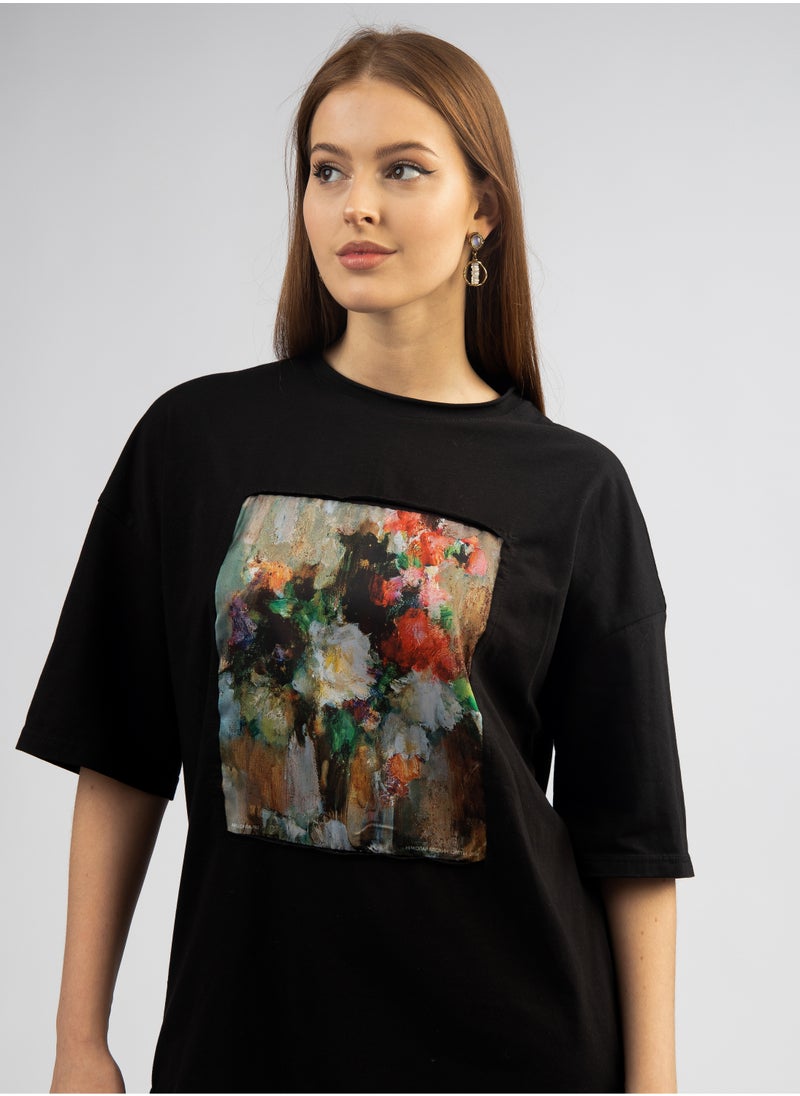 Artograph Women oversize premium cotton black T-shirt with artist unique painting Flowers  - Image 3