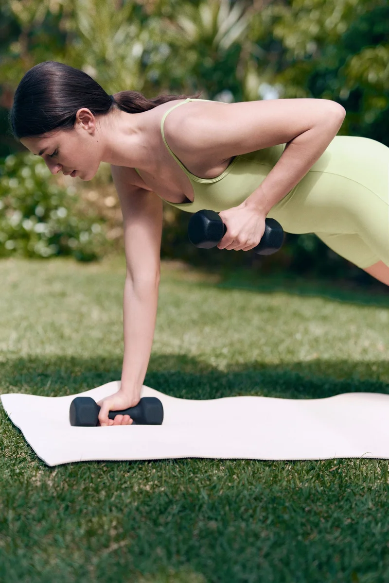 اتش اند ام أفرول رياضي من نسيج سوفت موف