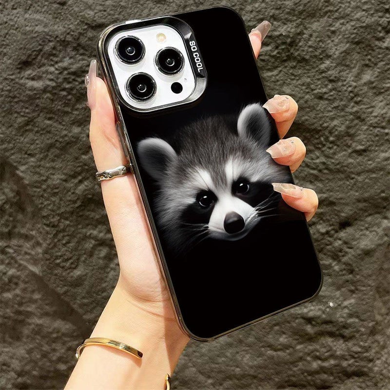 حافظة هاتف متوافقة مع iPhone 11 Pro متعددة الألوان بتصميم ظريف لراكون بنمط غامق، هدية مثالية - Image 3