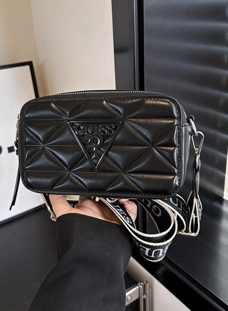 GUESS Women Crossbody Bag,Bag for Women,Shoulder Bag 20*12*7.5cm - Image 2