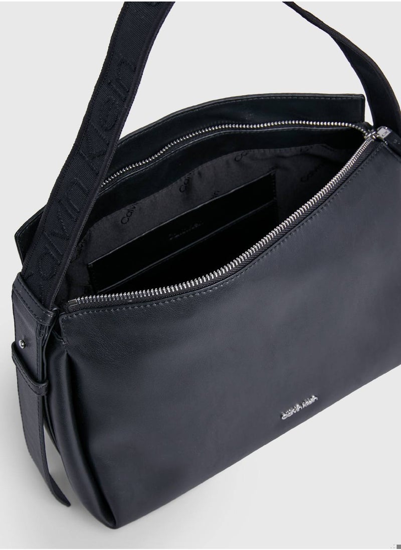 CALVIN KLEIN Women's Gracie Shoulder Bag  - Image 4