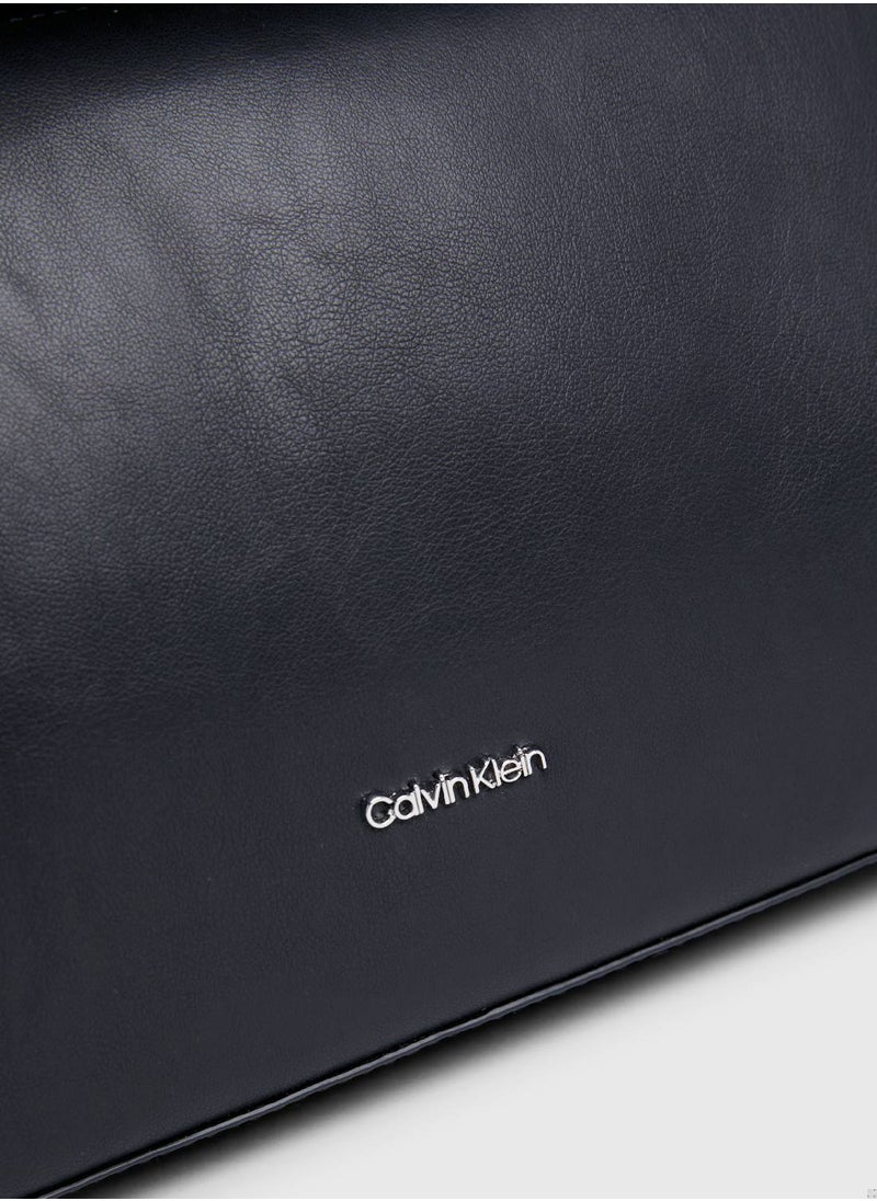 CALVIN KLEIN Women's Gracie Shoulder Bag  - Image 5