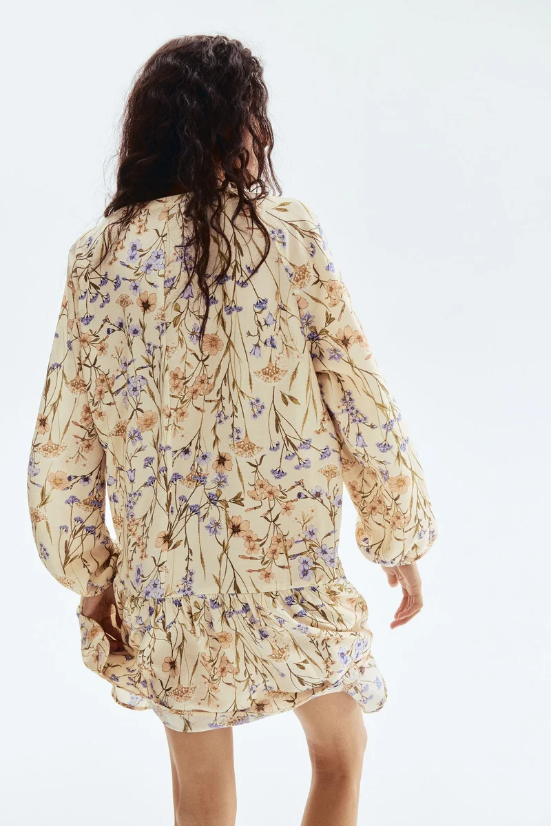 اتش اند ام فستان تونيك بأزرار أمامية