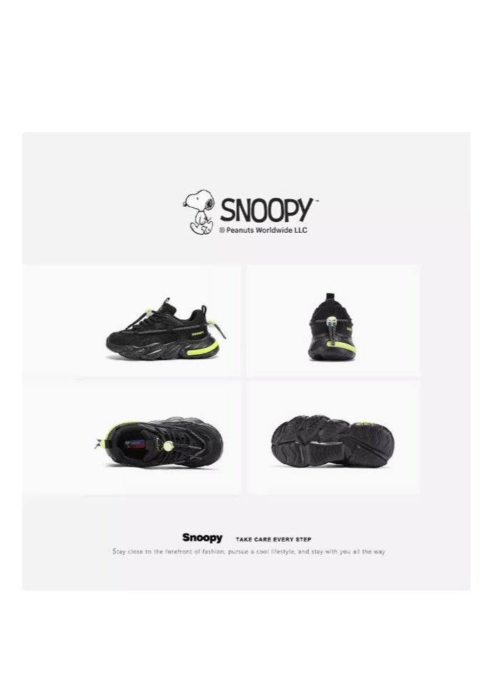 Snoopy Children' s Mesh Breathable Sports Shoes  - Image 2