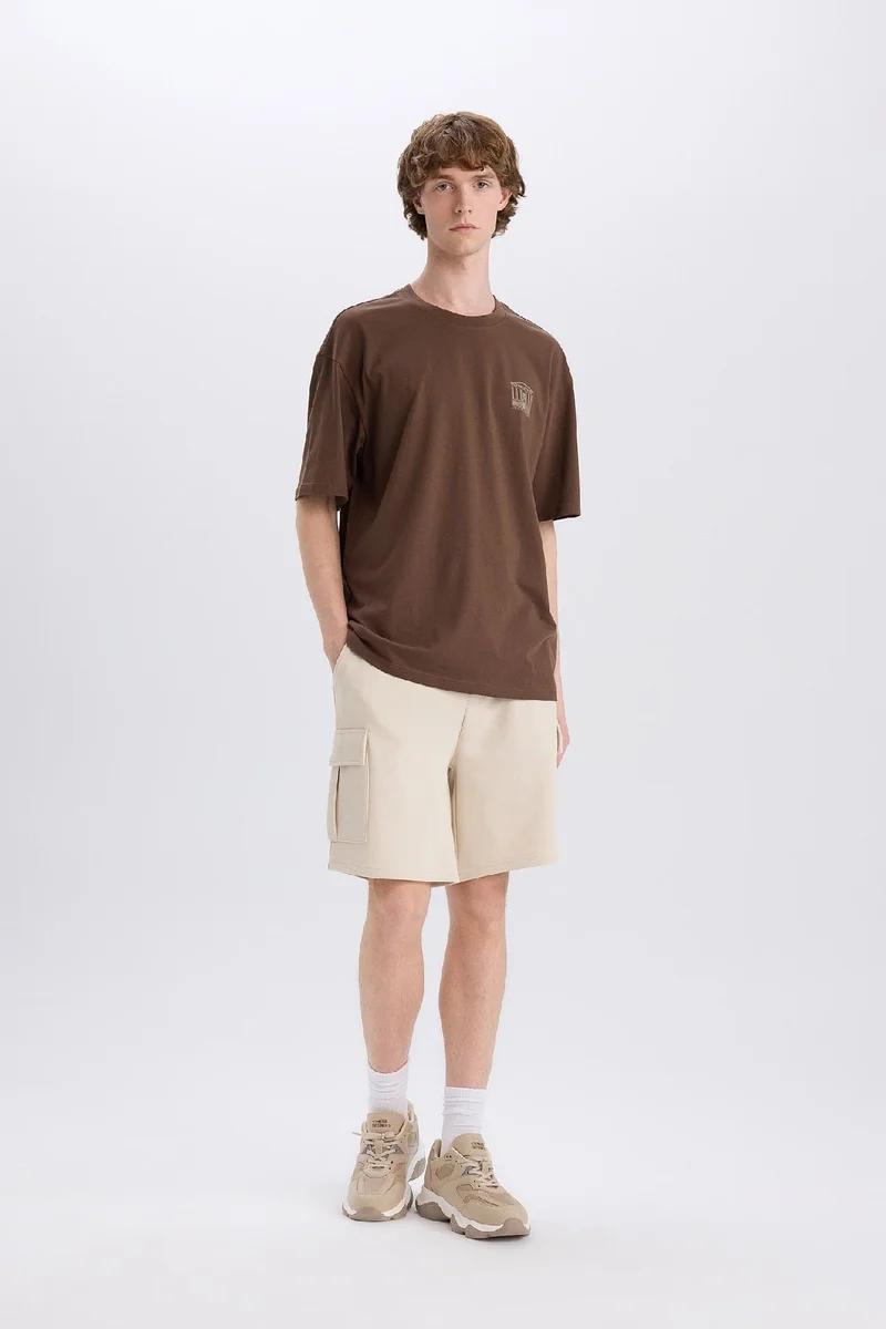ديفاكتو Cotton Boxy Fit Crew Neck Back Printed T-Shirt