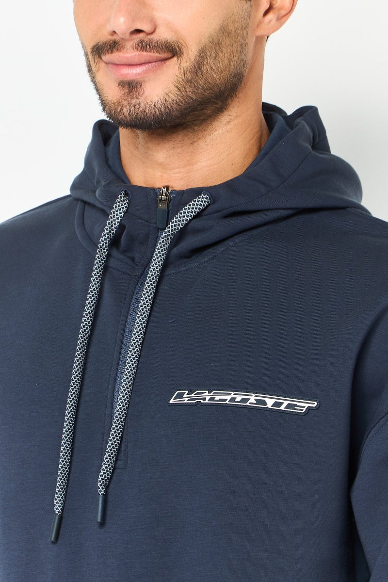 LACOSTE Men Loose Fit Brand Logo Long Sleeve Hoodie, Navy - Image 3