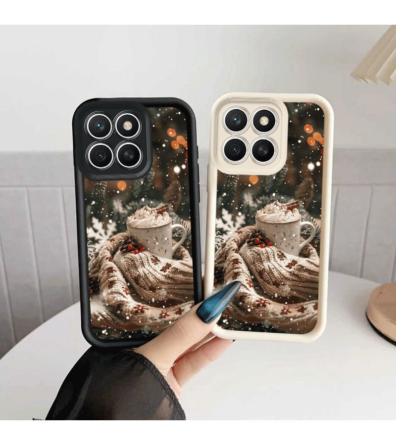 تصميم مشروب عيد الميلاد الدافئ، غطاء هاتف مقاوم للصدمات بالكامل لهاتف Honor X7b 4G أبيض - Image 1