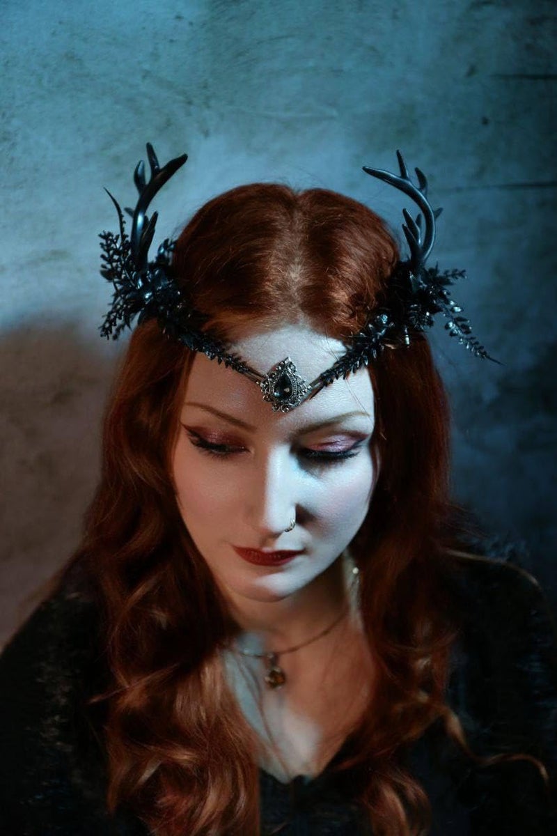 MOSTORY Black Flower Antler Crown - Dark Reindeer Headpiece Gothic Elf Circlet Deer Horns Headband for Women Cosplay Renaissance Goth Wedding Renfaire Accessory - Image 4