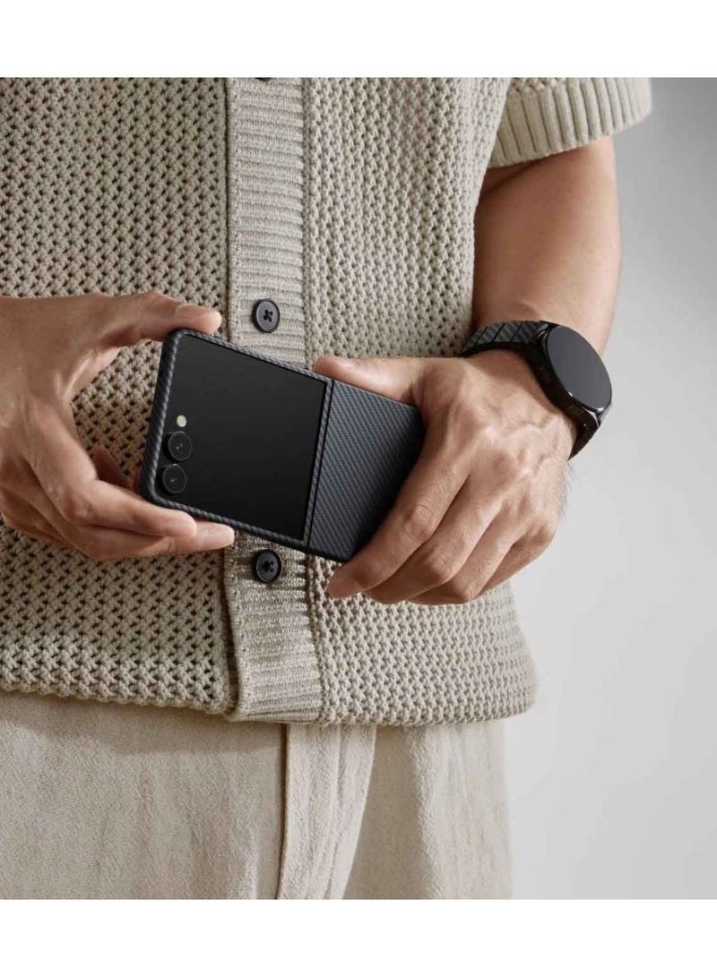 بروتيكت جراب كربون فايبر نحيف للغاية لـ Samsung Galaxy Z Flip 8 | يدعم الشحن المغناطيسي، نحيف بسمك 1 مم، مصنوع من ألياف الأراميد 1500D، غطاء أمامي وخلفي - Image 3