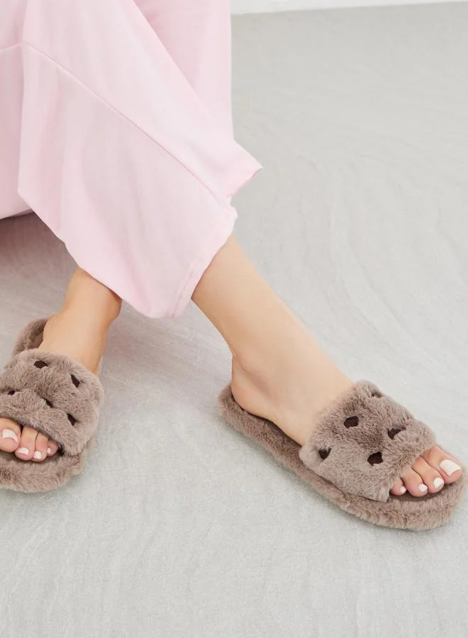 Styli Embroidered Heart Slip On Slipper
