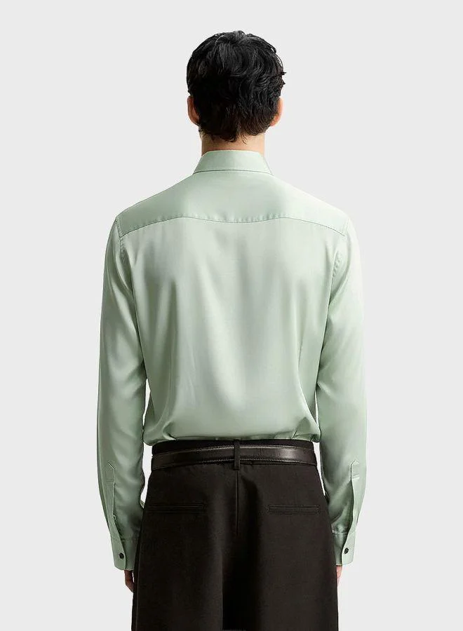 The Indian Garage Co Men Slim Fit Solid Round Neck Full Sleeves Shirt