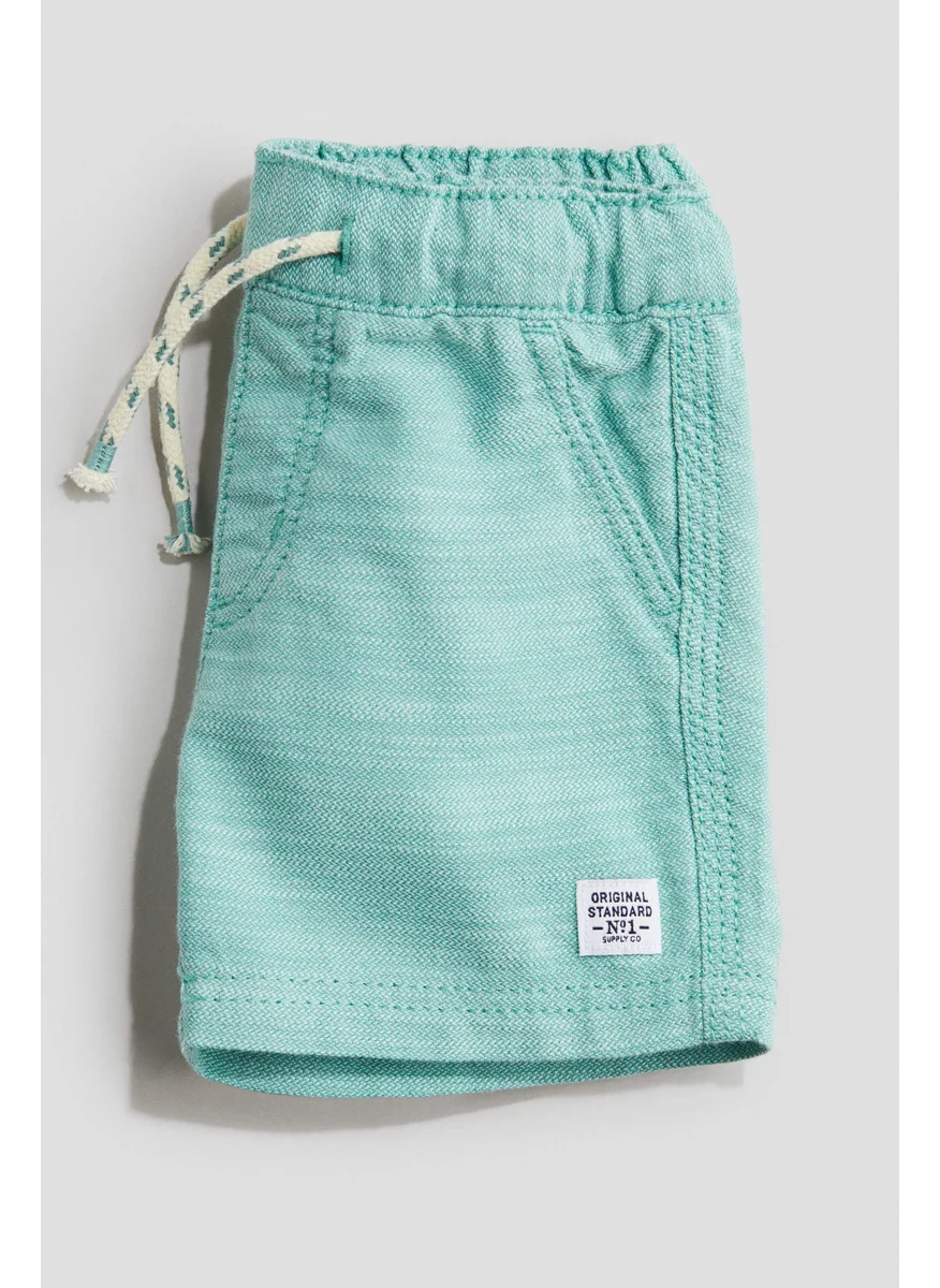 اتش اند ام Twill Shorts