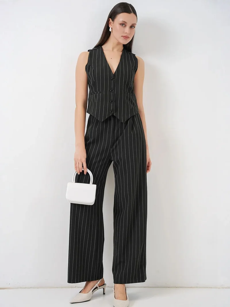 BIG DART BDART V-neck Buttoned Two-Piece Coord Set