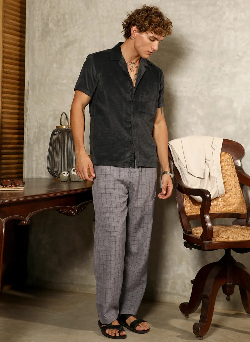 Campus Sutra Lightweight - Graph-Check Casual Trousers