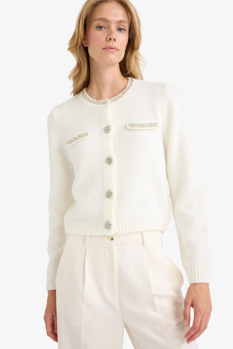 DeFacto Beige Woman Regular Fit Crew Neck Embroidered Cardigan Casual - Image 4