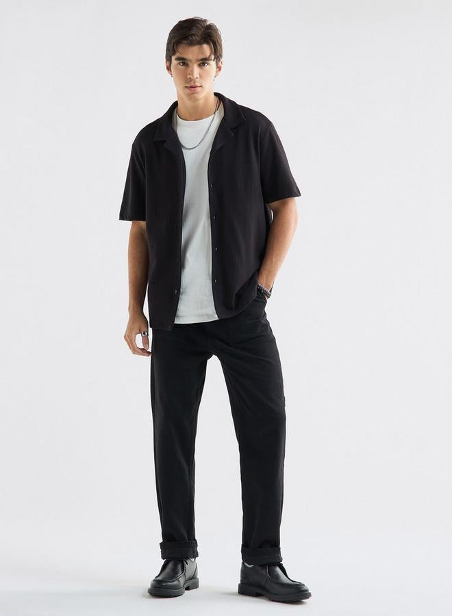 سبلاش فيڤ قميص بارز الملمس بياقة كامب وأكمام قصيرة - Image 2