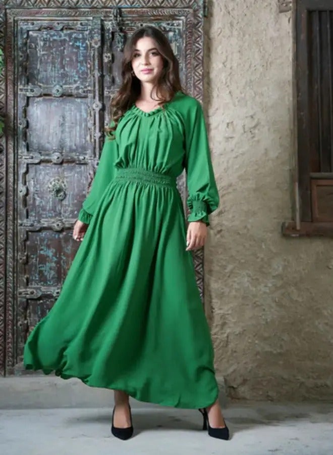 ايديال فستان ماكسي أنيق باللون الأخضر مع خصر مطوي - Image 1