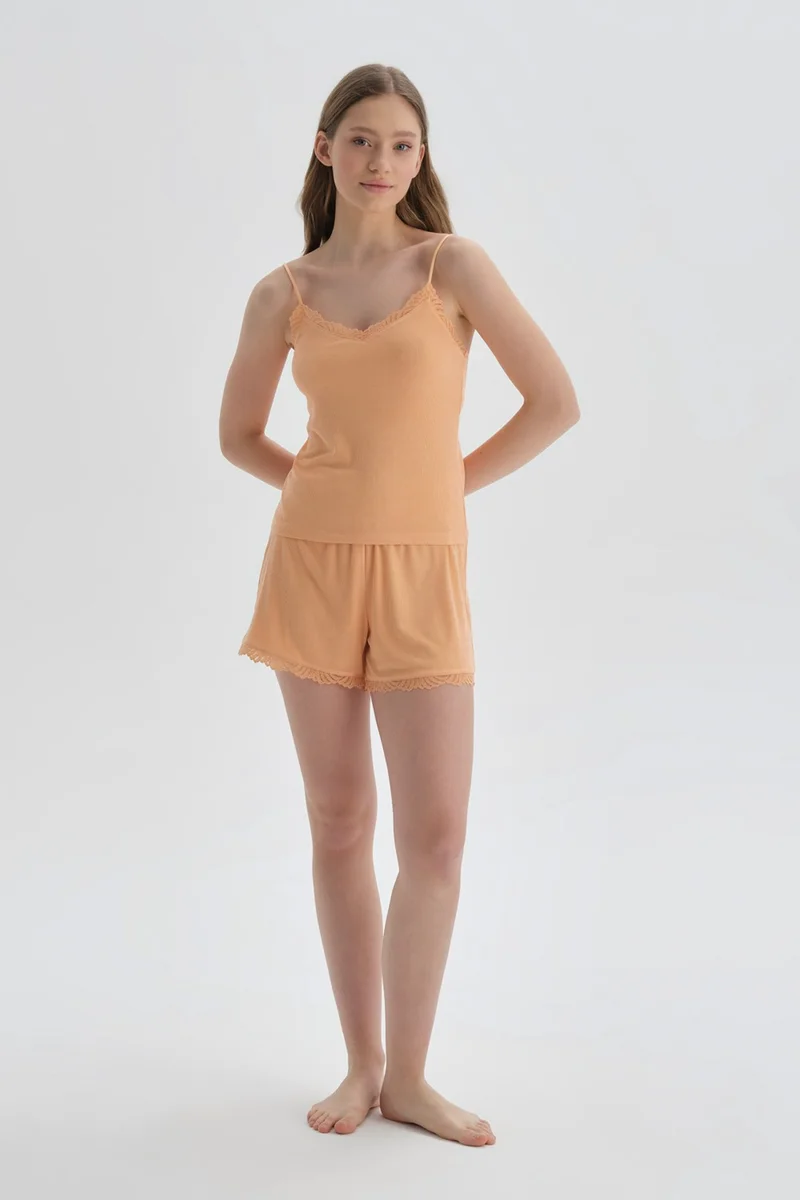 داجي Orange Athlete