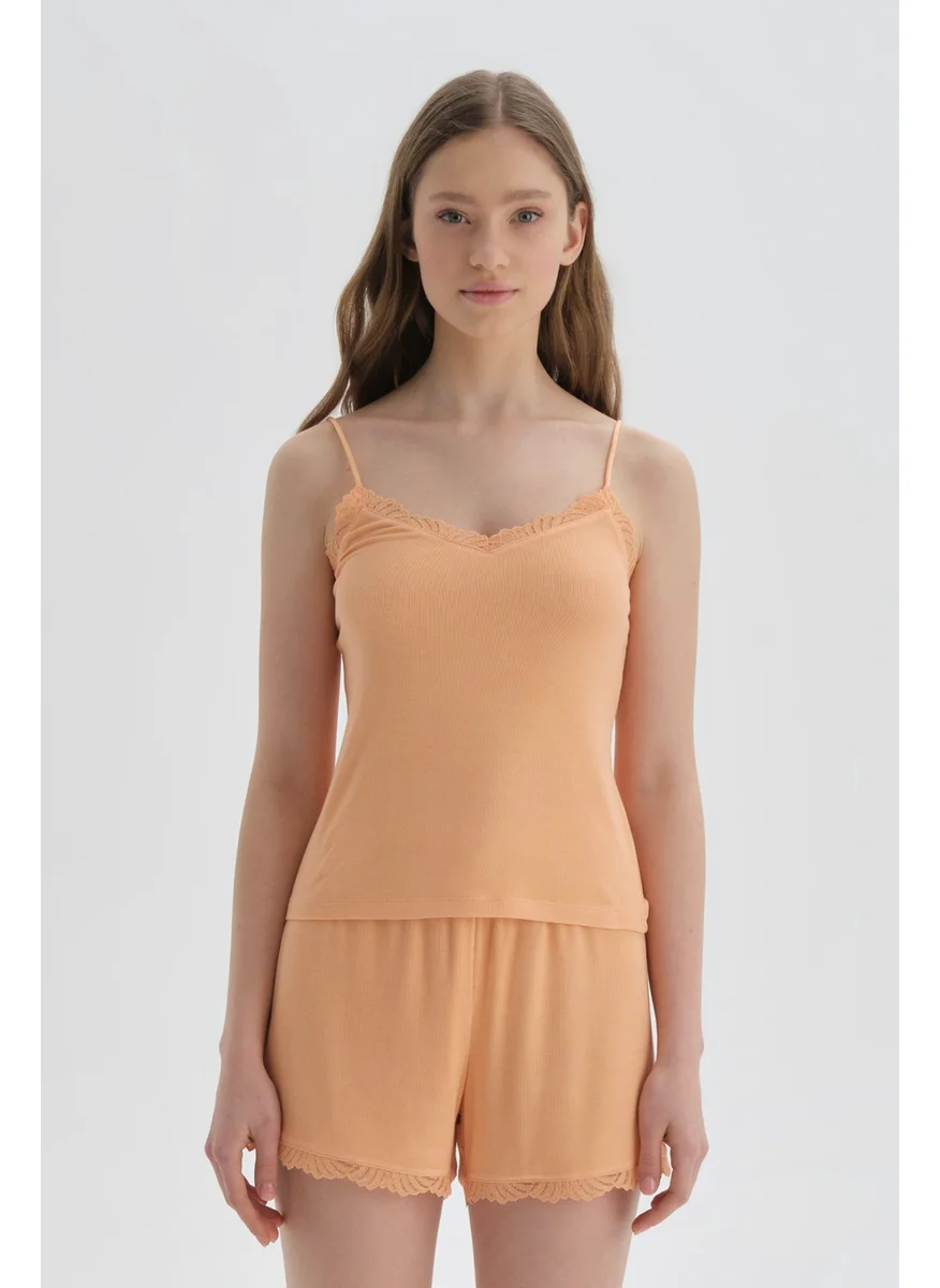 dagi Orange Athlete