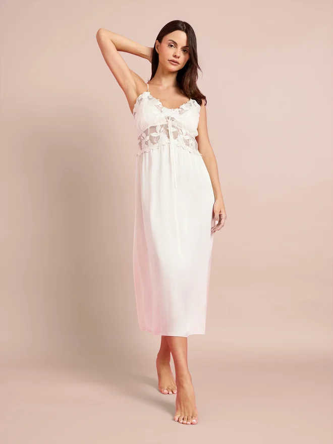 Styli Pack of 2 - Floral Guipure Lace Slip Dress and Robe Set