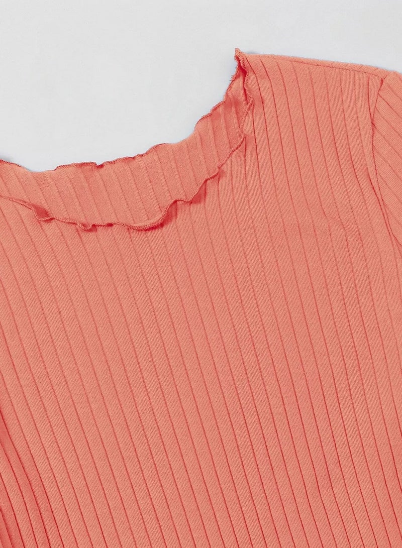 Ribbed Lettuce-Edge Form-Fitting Top