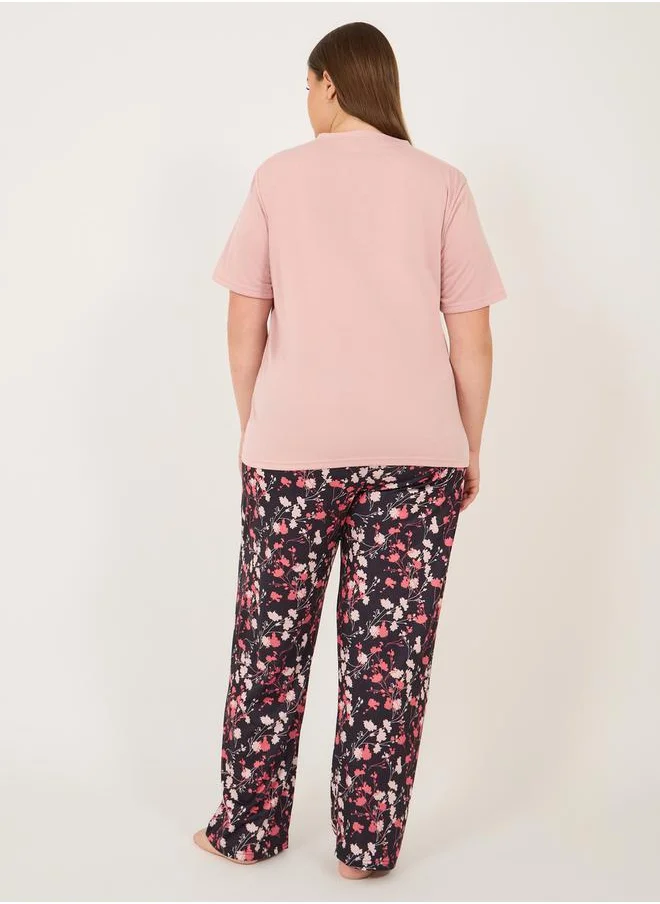 Styli Plus Size Plain Button Placket T-Shirt and Printed Pyjama Pants Set