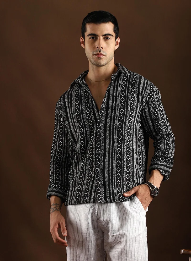 كامبوس سوترا قميص كامبس سوترا رجالي أسود فخم بنمط شعبي للارتداء الكاجوال