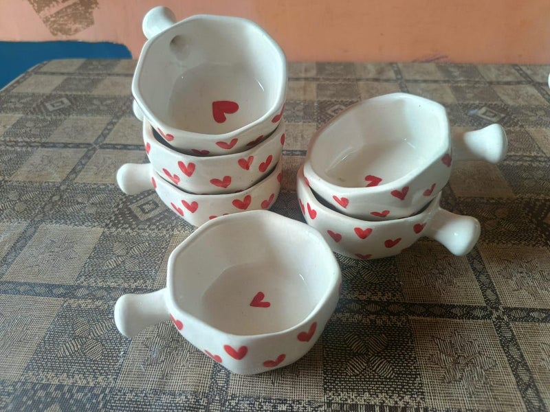 MALAIKAH Ceramic Red Heart Handpainted Hexagone Shape Chutney Bowls for Serving Dip Bowls (80 ML, Dishwasher Safe) Ketchup Bowl | Sauce Bowl | Chutney Bowl |for Kitchen Dining Table Bowl Set of 6