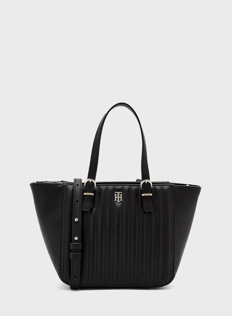 TOMMY HILFIGER Timeless Small Quilted Tote