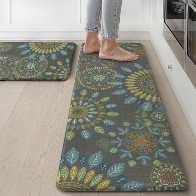 GENIMO Kitchen Mats for Floor 2PCS, Cushioned Kitchen Rugs Non Slip Washable, Farmhouse Anti Fatigue Mat Waterproof, Comfort Standing Mat Rug for Office, Home, Laundry, 17.3"x47"+17.3"x30", Green