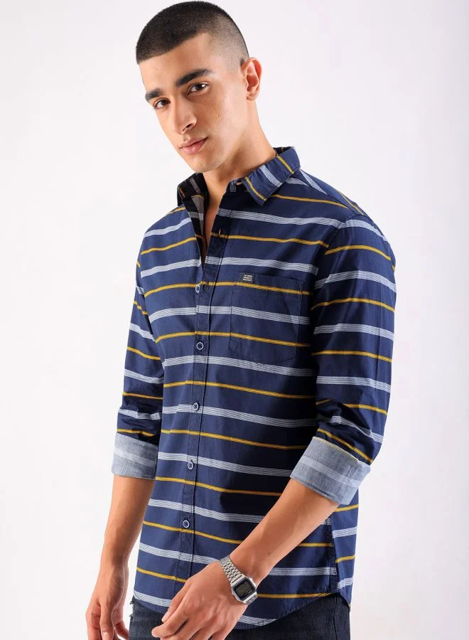 ذا انديان كراج كو Men Regular Fit Striped Full Sleeves Cutaway Collar Casual Shirt