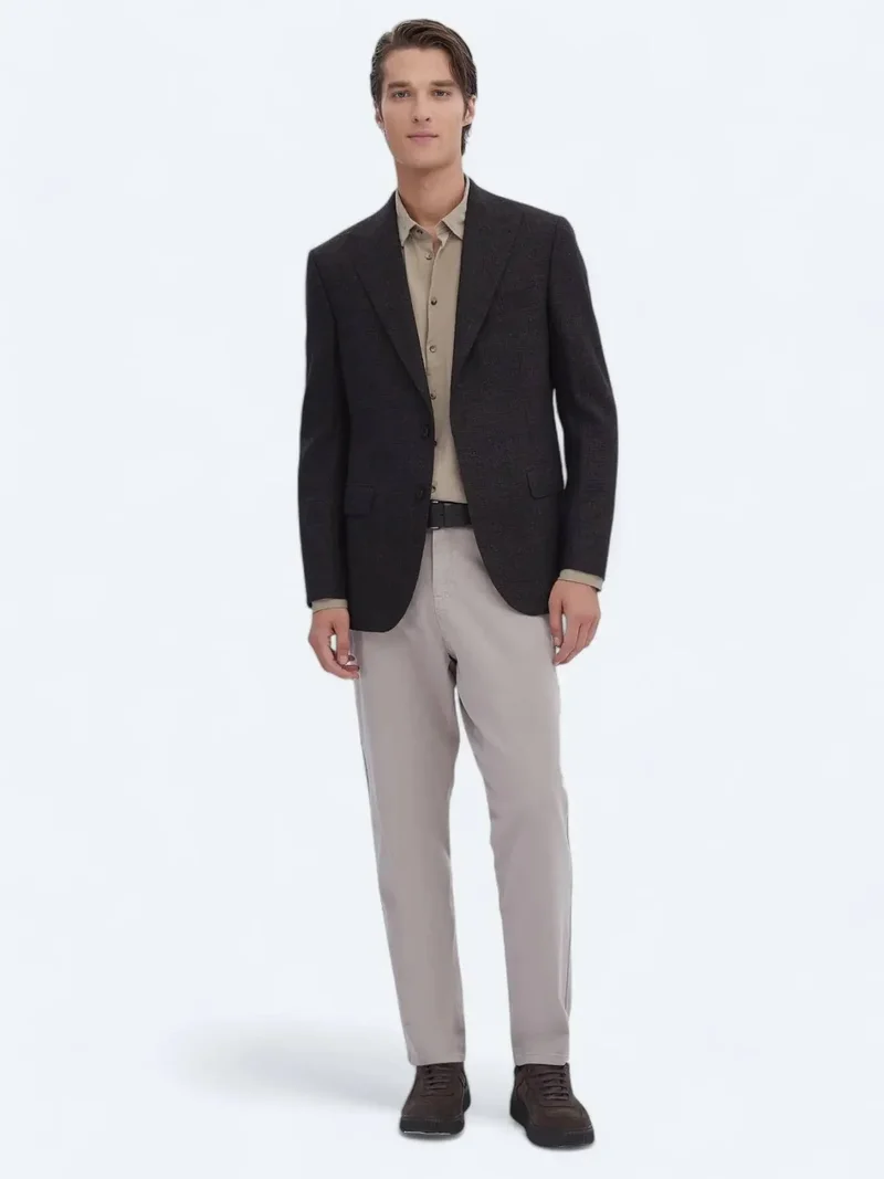 كيب جاكيت بني منقوش مريح مصنوع من الصوف بنسبة 100%