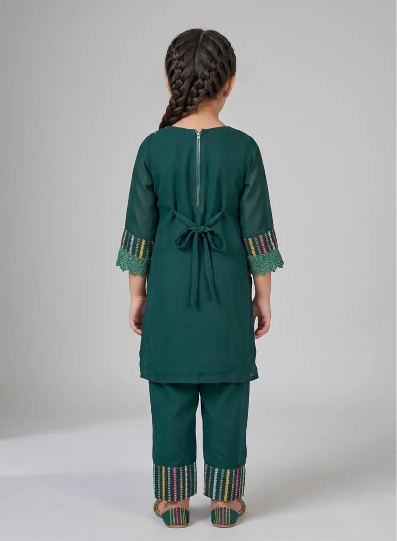 بيبي كلو Girls Green Kurta Pant Set With Dupatta