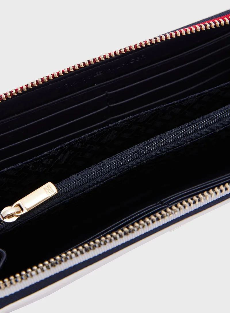 TOMMY HILFIGER Essential Large Clutch