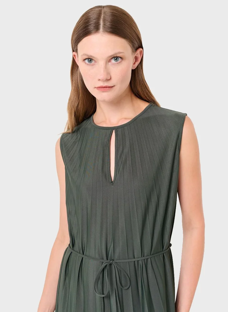 Jimmy Key Pleated Sleeveless Dress