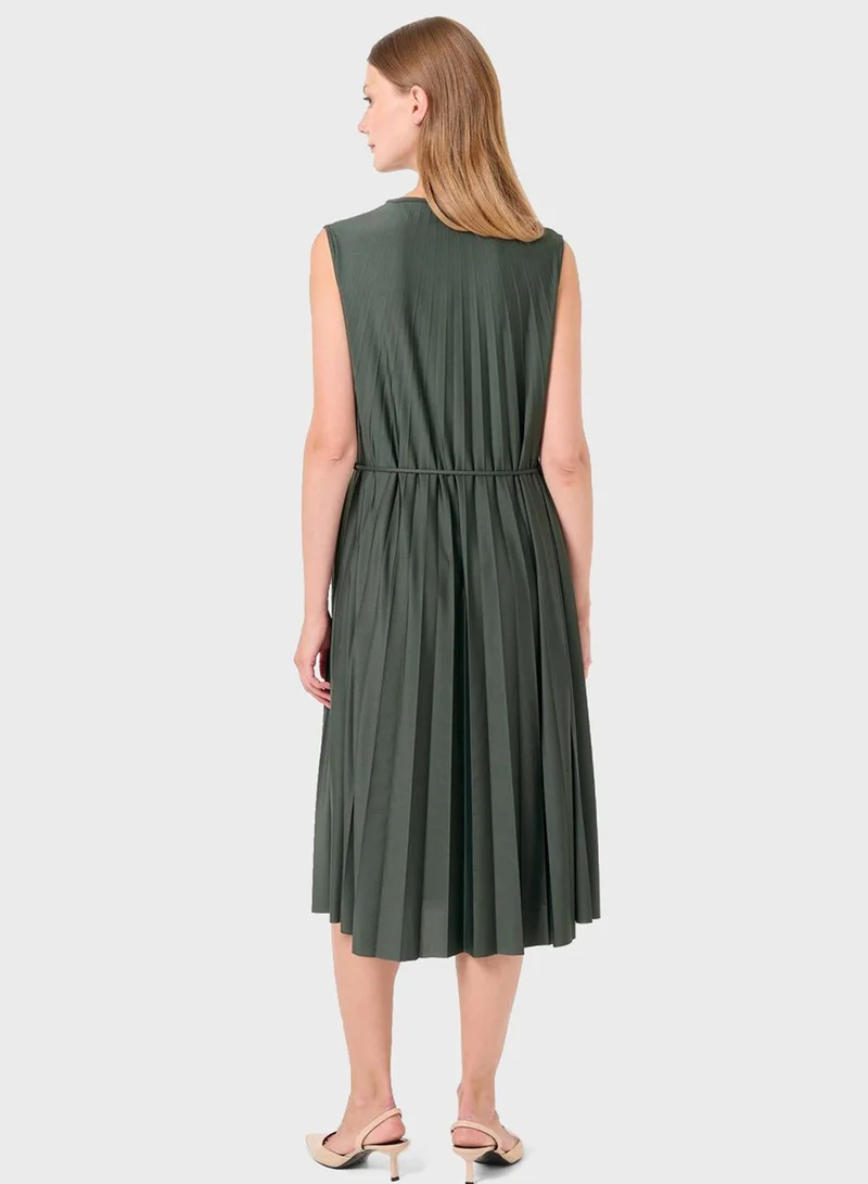 Jimmy Key Pleated Sleeveless Dress