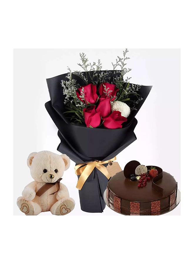 كيكة الشوكولاتة مع باقة ورد أحمر و تيدي بير