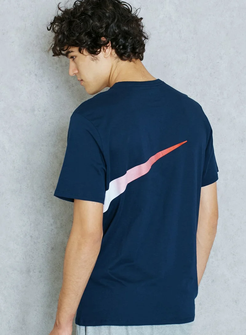 Nike Oversize Swoosh T-Shirt