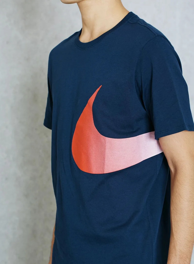 Nike Oversize Swoosh T-Shirt