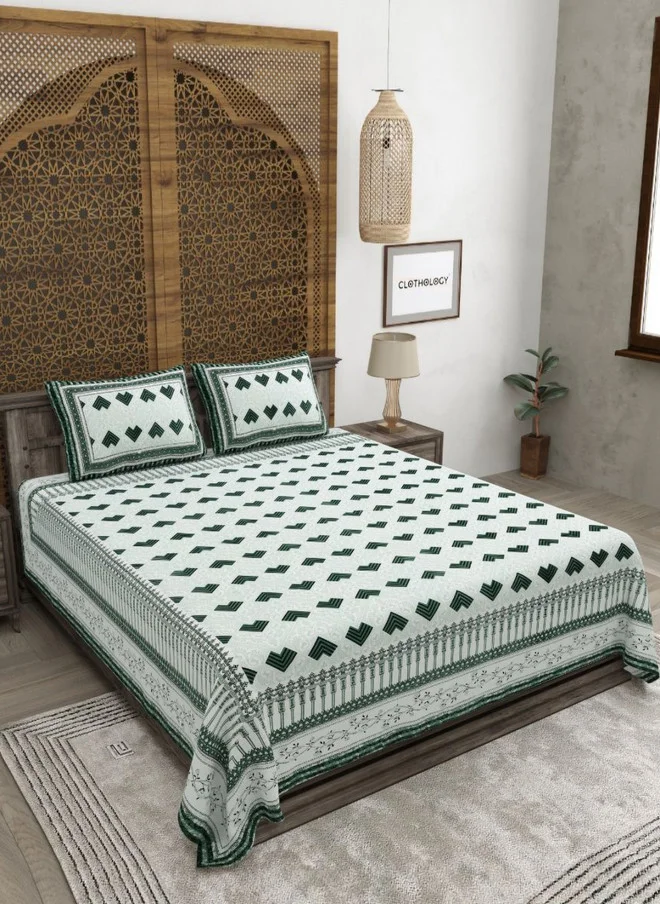 CLOTHOLOGY CLOTHOLOGY Jaipuri Green Geometric Pure Cotton 180 TC King Size Bedsheet with 2 Pillow Covers